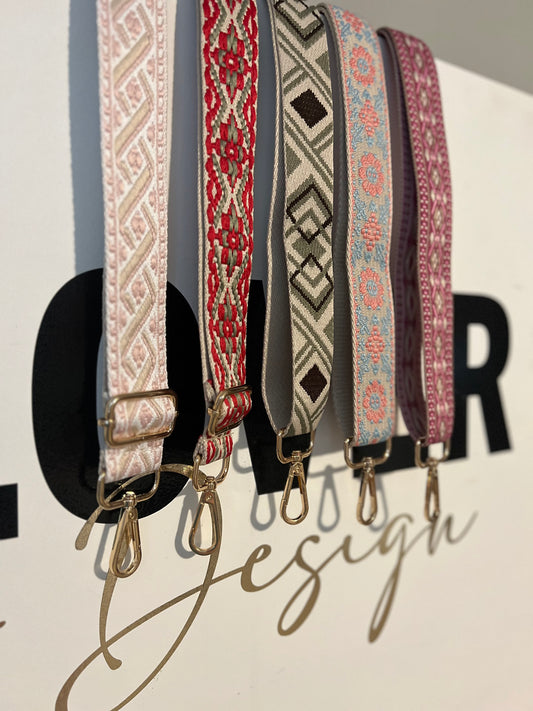 Changeable bag straps.