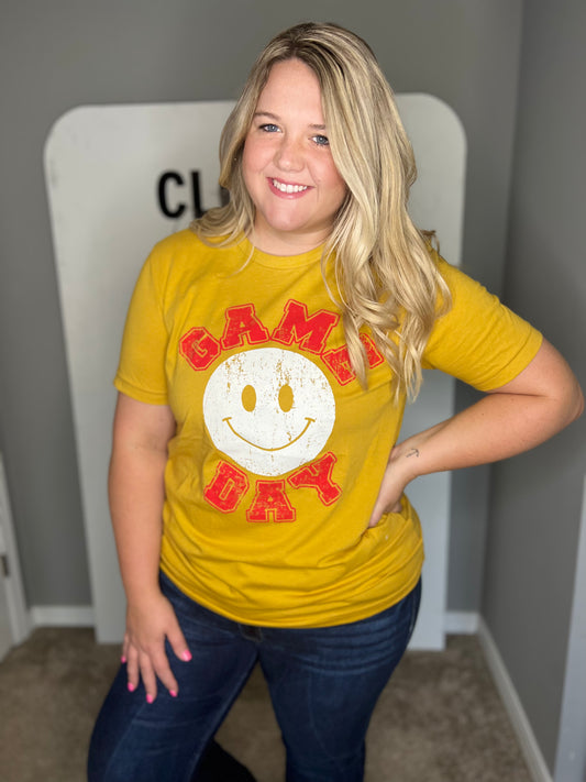 smiley game day tee